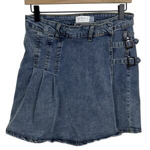Angels of Difference Blue Denim Shorts Skort with Buckle Accents Women's Size 31